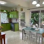 Filip Coral Bay Peyia