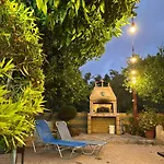Filip Coral Bay Peyia