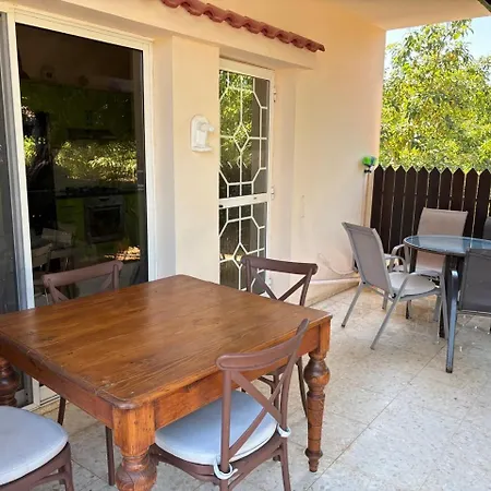 Filip Coral Bay Ferienhaus Peyia