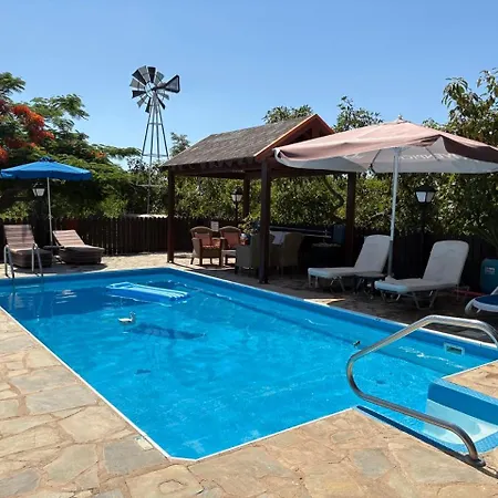 Filip Coral Bay بيت للعطل *