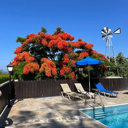 بيت للعطل Filip Coral Bay