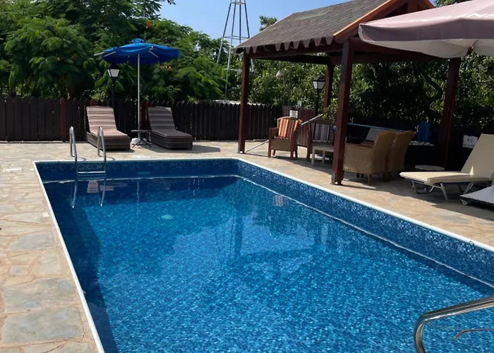 בית נופש Filip Coral Bay *