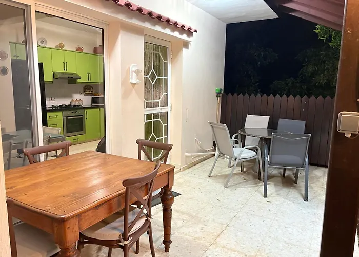 Casa de Férias Filip Coral Bay *